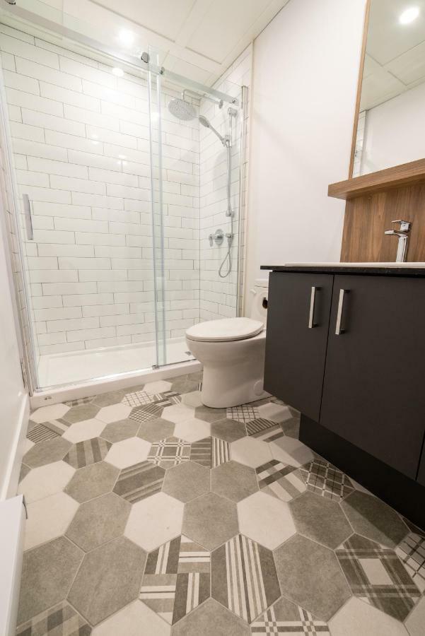 Aux Havres Urbains - Le Penthouse De La 3Ieme Avenue Leilighet Québec Eksteriør bilde